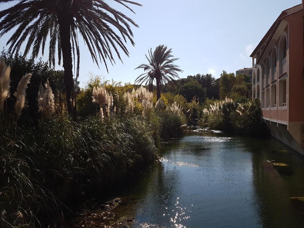 Résidence les rivages de la coudouliere Six-Fours-les-Plages Extérieur photo